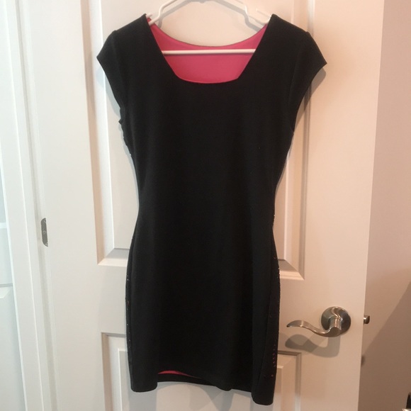 Dex Silhouette Black Laser Cut Dress - Picture 2 of 4